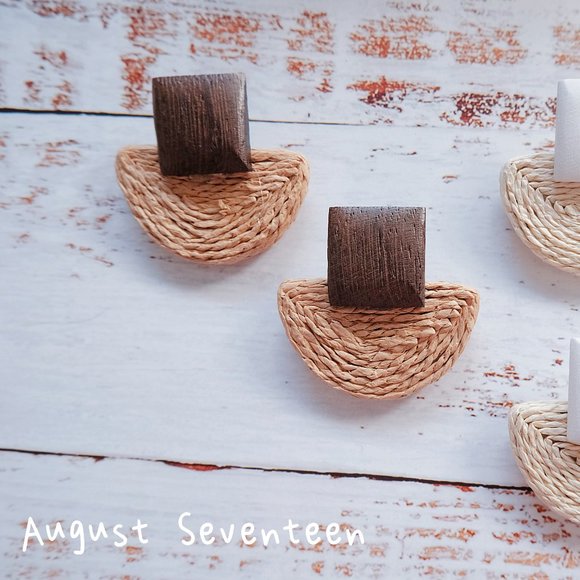 Woven Half Circle Statement Earring - Picture 4 of 5